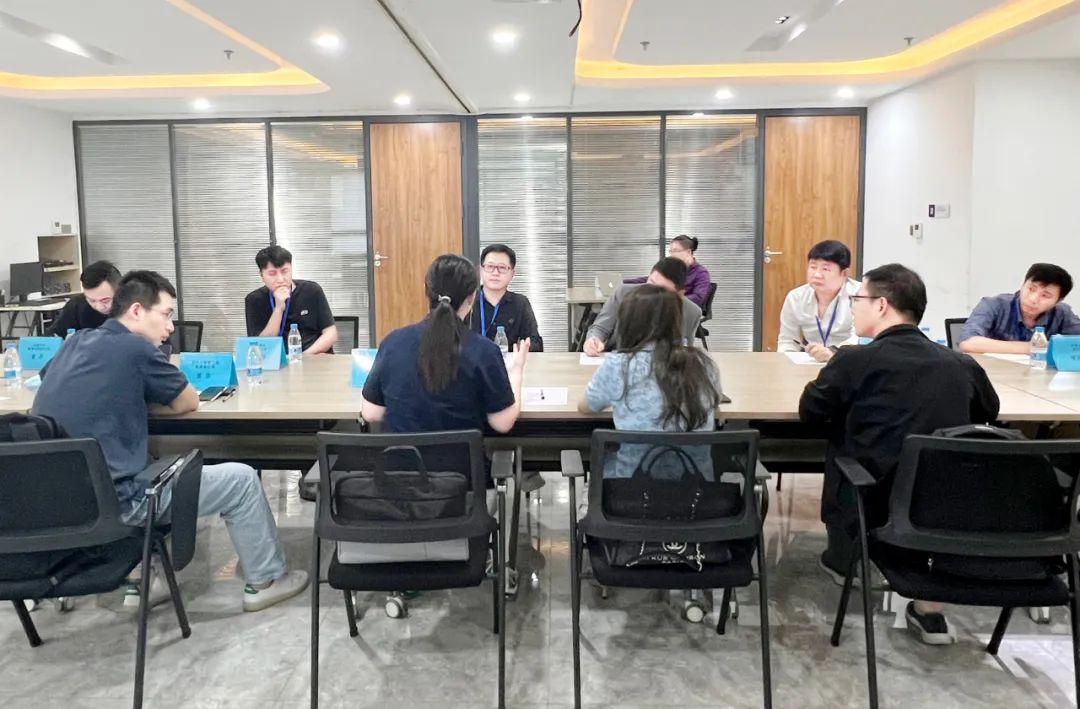 德宏_2025正版新奥管家婆香港,针砭听课的全面释义、解释与落实
